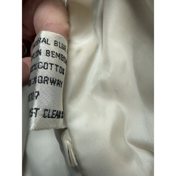 Vintage Wilson's Saga Blue Fox Fur Coat Size Small Style #71737 - Picture 8 of 12